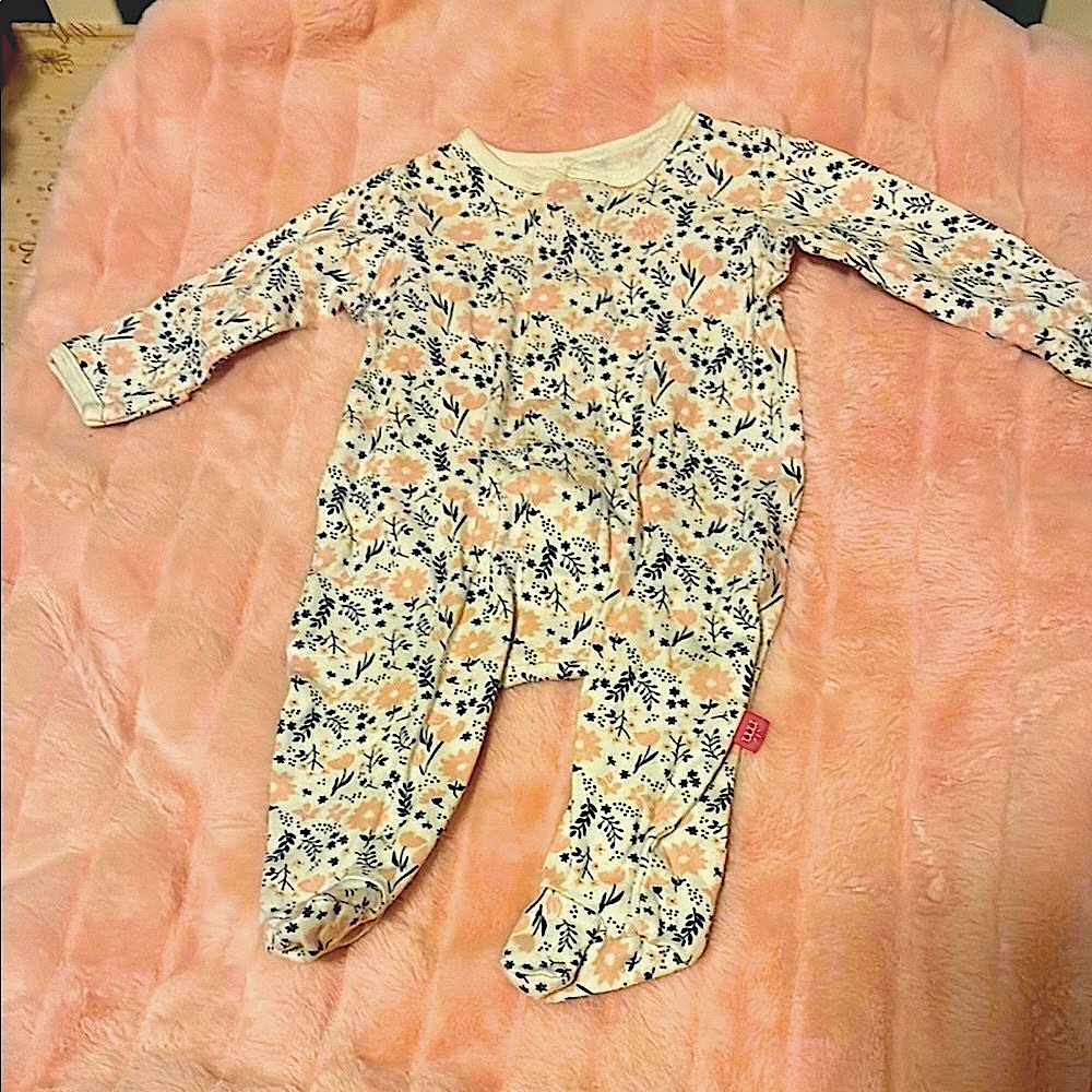 organic cotton magnetic me footie